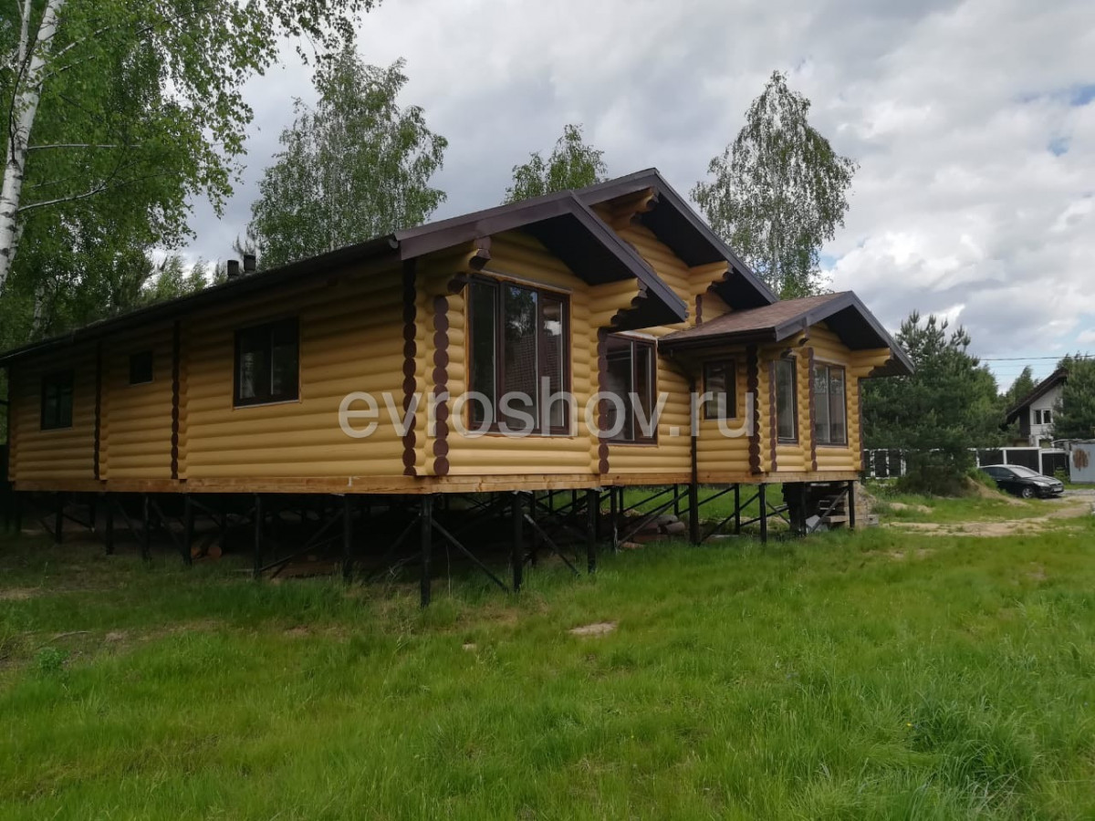 Pokraska-derevyannogo-fasada